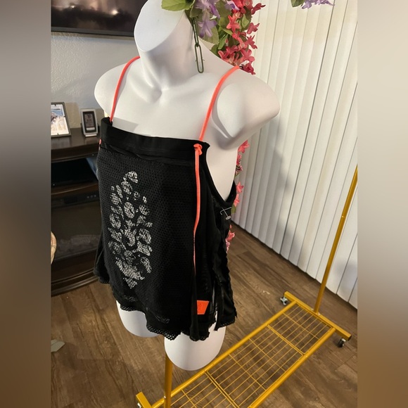 💕NWOT💕 FP Movement Mesh Tank, Size: XS, Layered, Neon Orange Adjustable Straps. - Picture 5 of 5